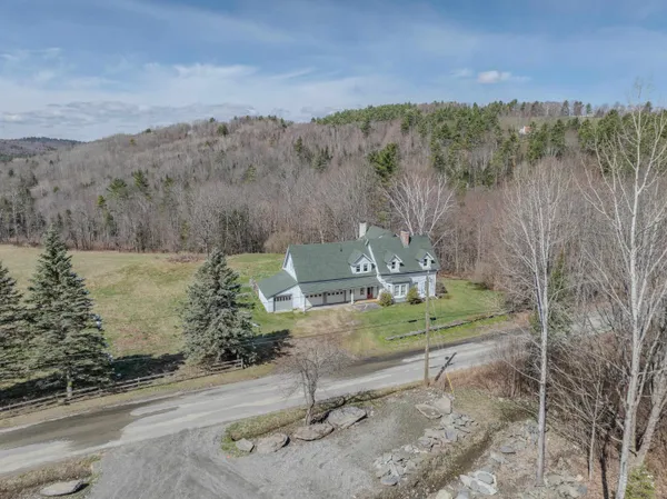 $999,000 | 321 Center District Road, Sugar Hill, NH 03586
