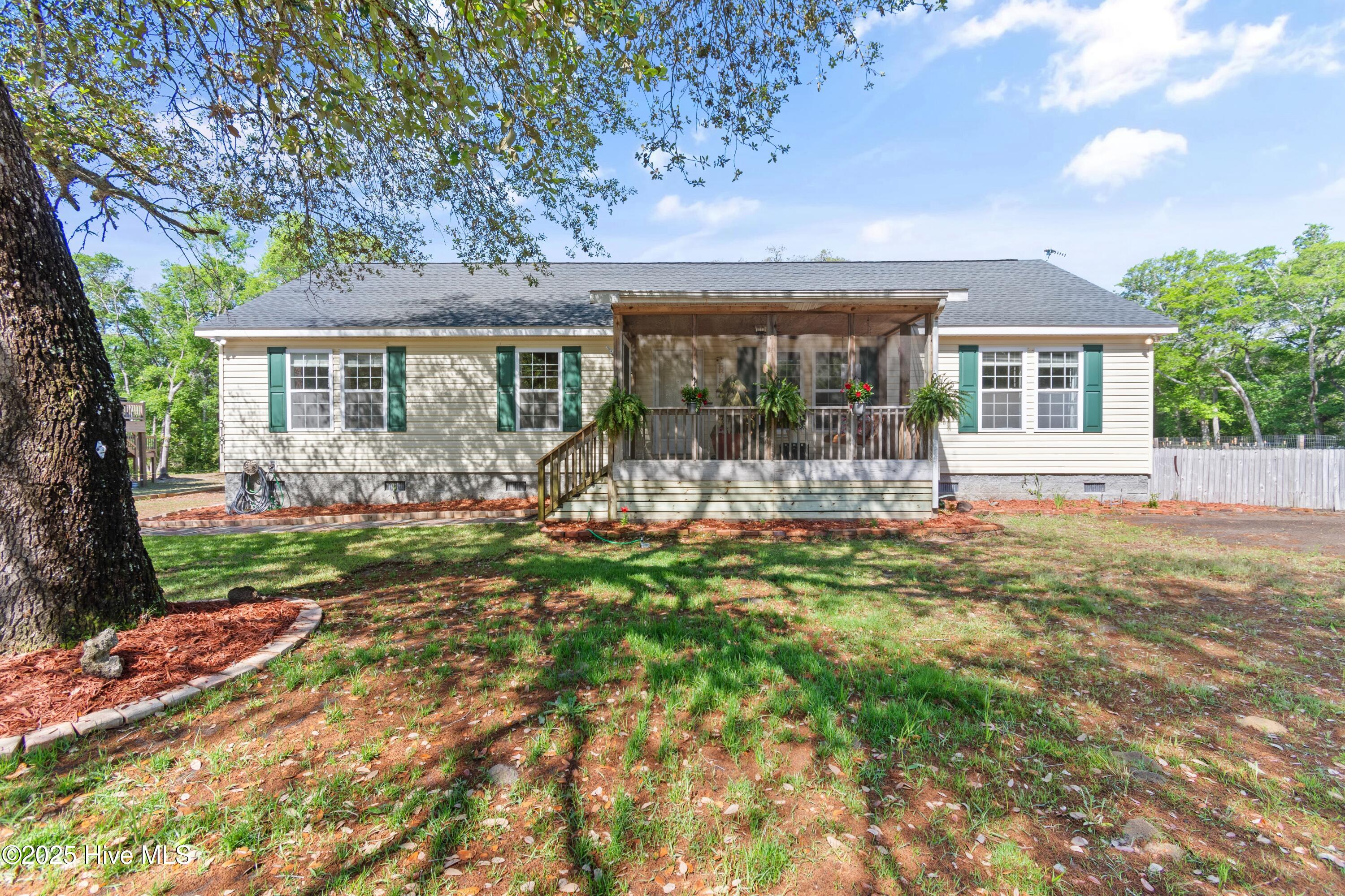 3181OldFerryRdSW - 1