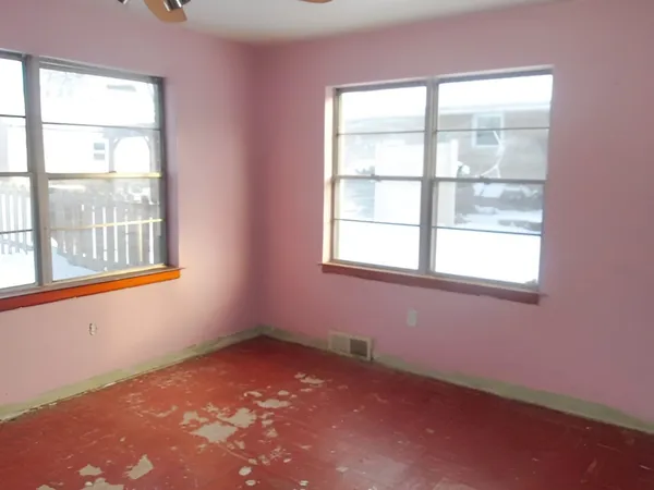 $65,000 | 108 North Locust Street, Maroa, IL 61756