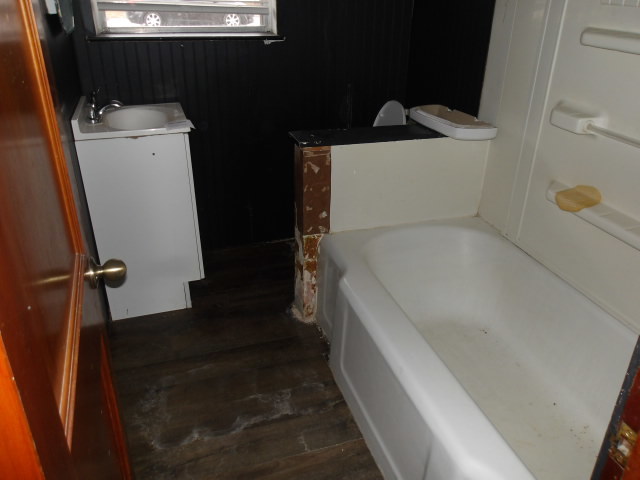 108 North Locust Street Maroa, IL 61756 - Photo 13 of 15