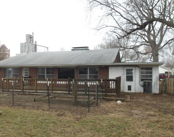 108 North Locust Street Maroa, IL 61756 - Photo 14 of 15