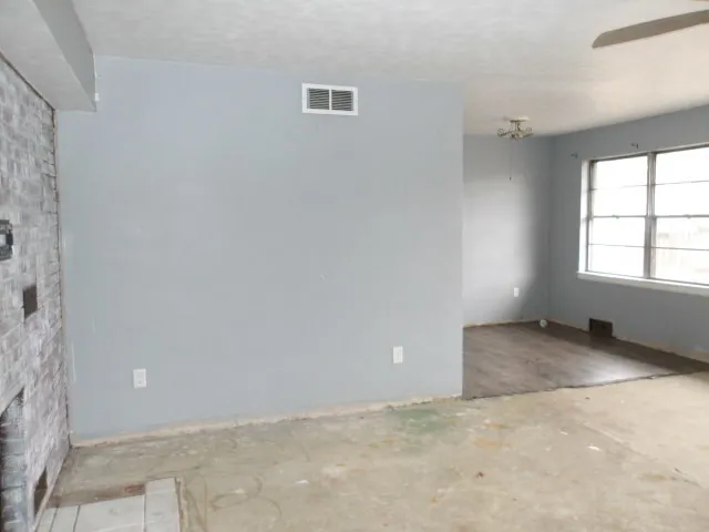 $75,000 | 108 North Locust Street, Maroa, IL 61756