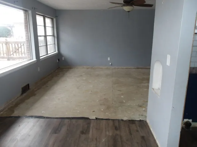 $75,000 | 108 North Locust Street, Maroa, IL 61756