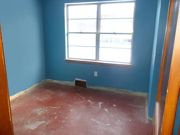 $65,000 | 108 North Locust Street, Maroa, IL 61756
