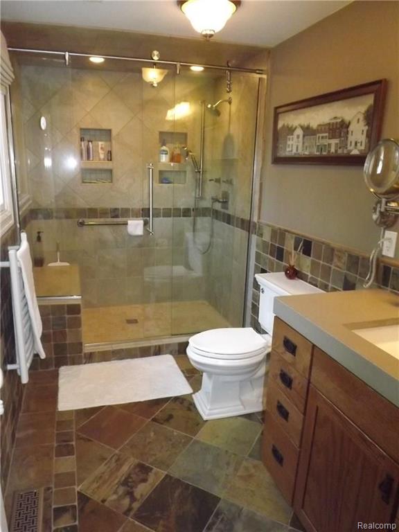 921 Spartan Court Rochester, MI 48309 - Photo 14 of 25