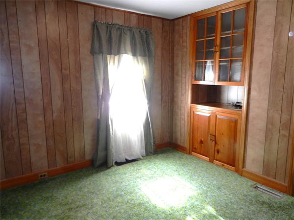20 Abbey Road Quincy, MA 02169 - Photo 3 of 8