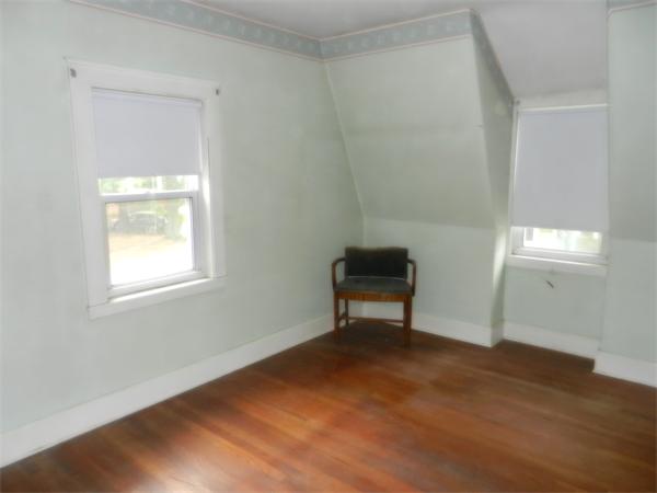 20 Abbey Road Quincy, MA 02169 - Photo 5 of 8