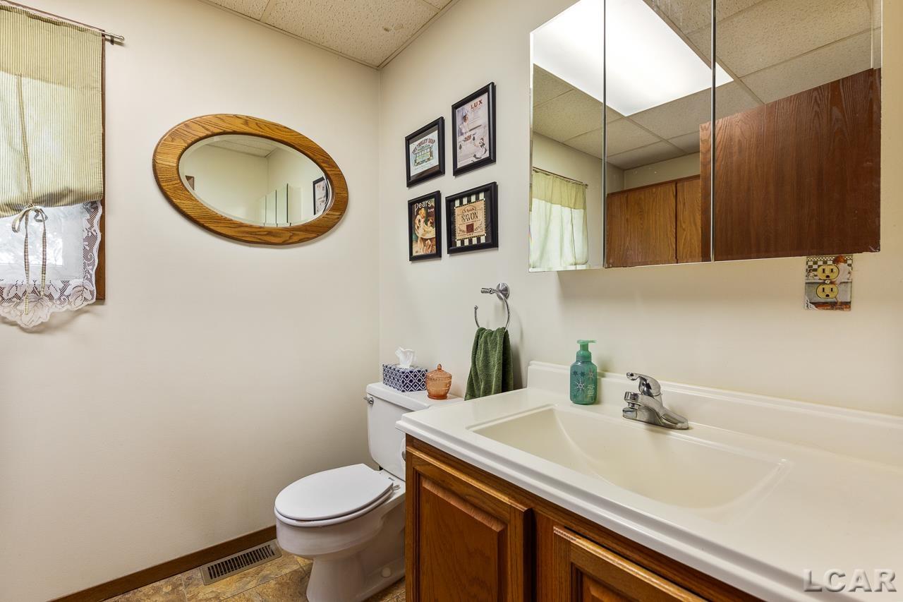 108 Locust Street Clinton, MI 49236 - Photo 13 of 31 1st floor 1/2 bath