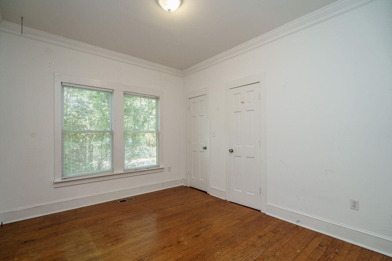 105 East Whitaker Mill Road Raleigh, NC 27608 - Photo 17 of 21 Photo 17