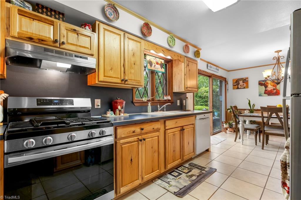 475 Hendren Road Moravian Falls, NC 28654 - Photo 14 of 20