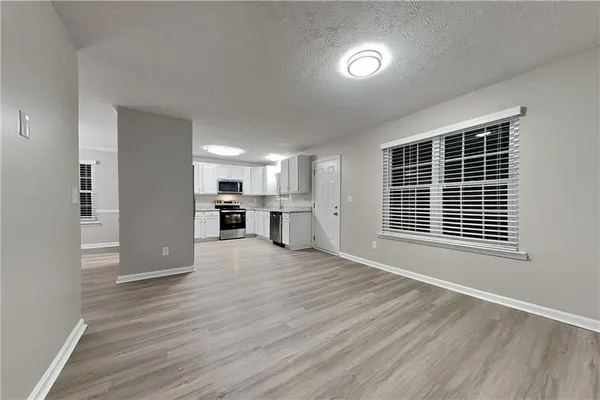 $2,400 | 2381 Temple View Court, Snellville, GA 30078