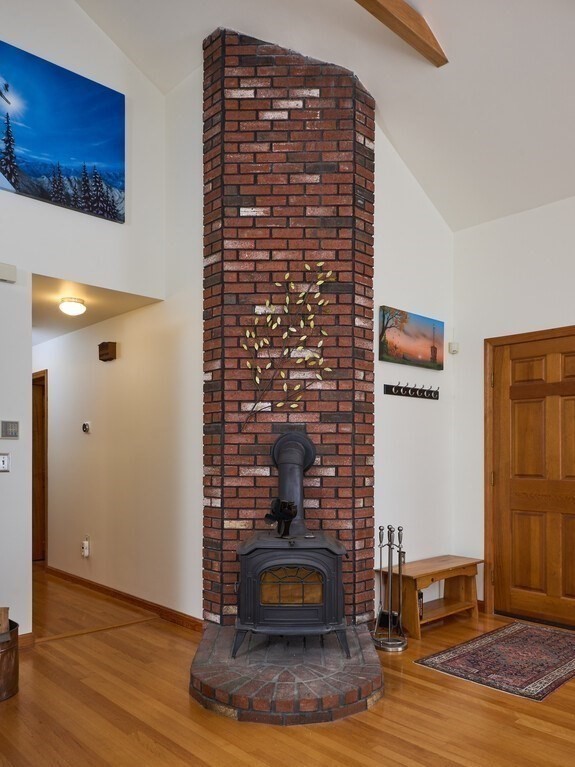 21 Collette Road Sturbridge, MA 01518 - Photo 8 of 42 a living room with furniture and a fireplace