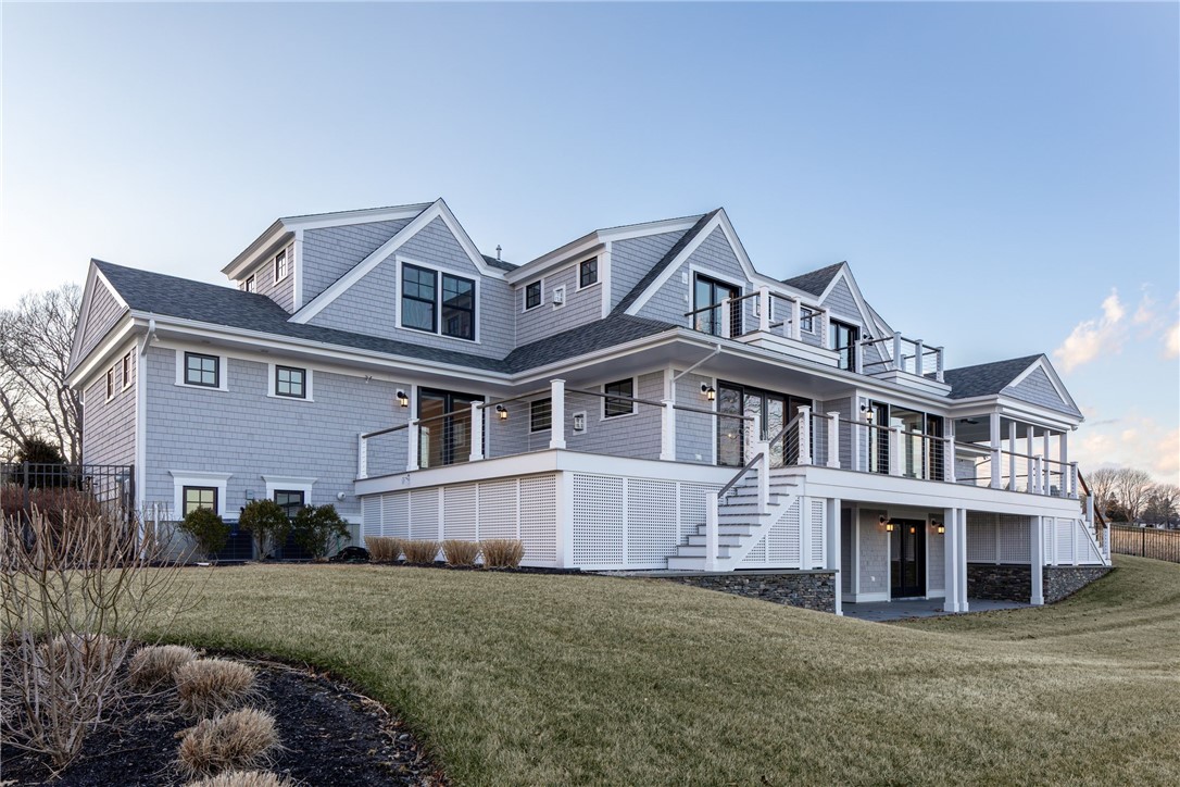 444 Purgatory Lane Middletown, RI 02842 - Photo 12 of 50