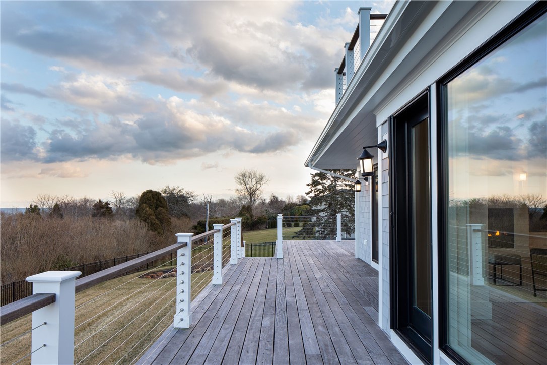 444 Purgatory Lane Middletown, RI 02842 - Photo 14 of 50