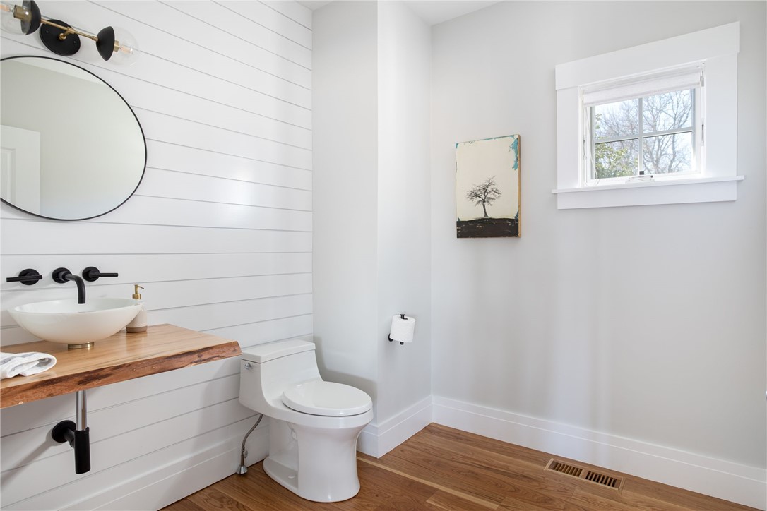 444 Purgatory Lane Middletown, RI 02842 - Photo 28 of 50