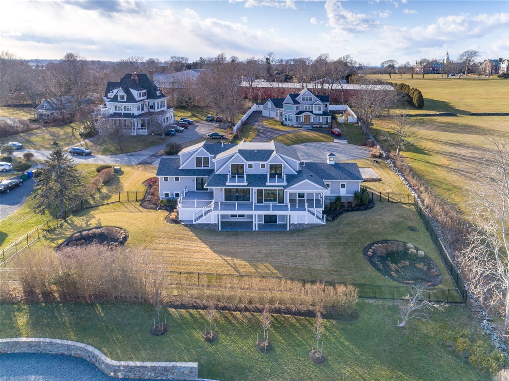 444 Purgatory Lane Middletown, RI 02842 - Photo 5 of 50