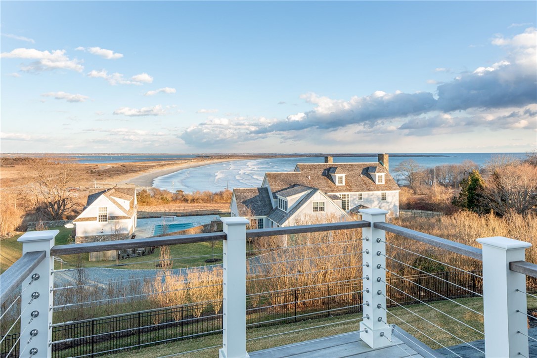 444 Purgatory Lane Middletown, RI 02842 - Photo 9 of 50