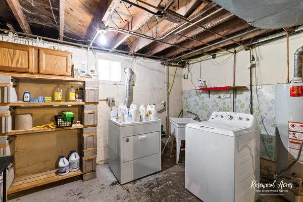 $159,900 | 1035 South 3rd Avenue, Kankakee, IL 60901