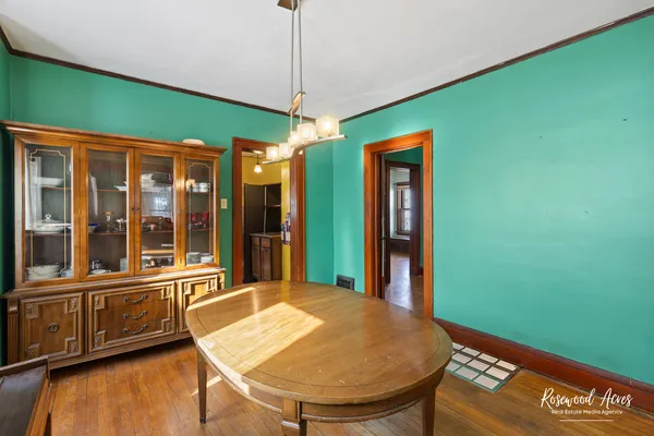 $159,900 | 1035 South 3rd Avenue, Kankakee, IL 60901