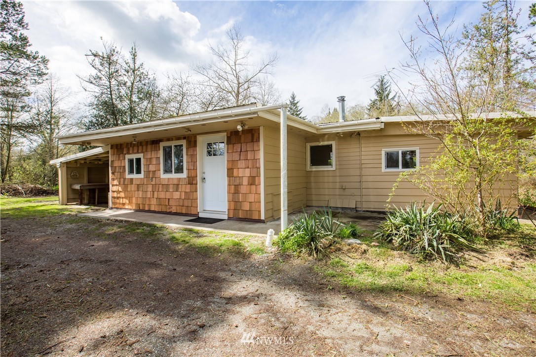 8272 Kickerville Road Custer, WA 98240 - Photo 2 of 21