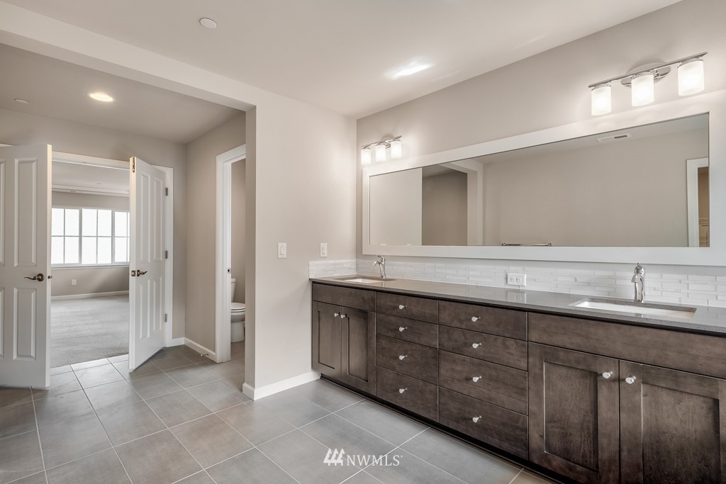 6402 Southeast 5th Place, Unit 6 Renton, WA 98059 - Photo 23 of 25 Gallery Image 23