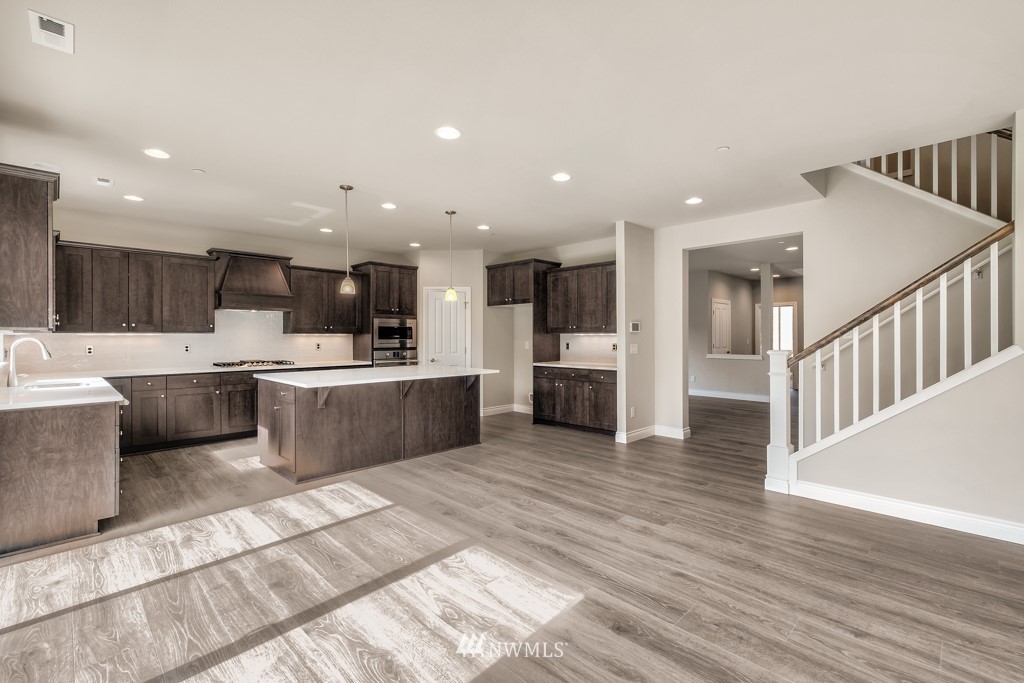 6402 Southeast 5th Place, Unit 6 Renton, WA 98059 - Photo 8 of 25 Gallery Image 8