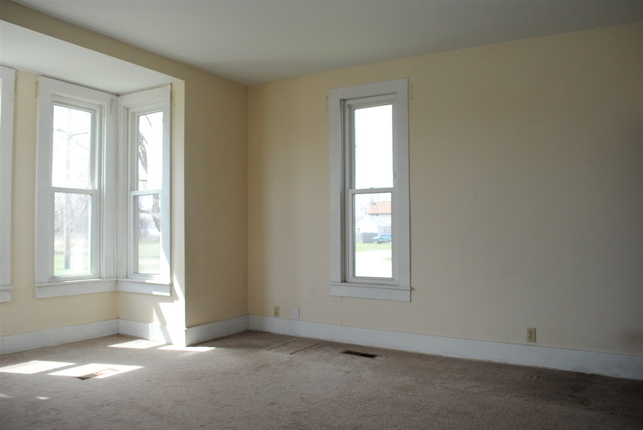 241 Depot Street Butler, IN 46721 - Photo 4 of 25