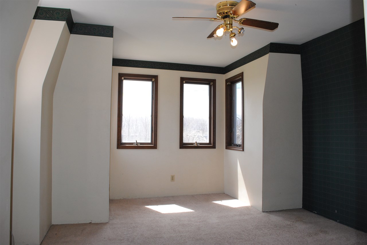 241 Depot Street Butler, IN 46721 - Photo 5 of 25