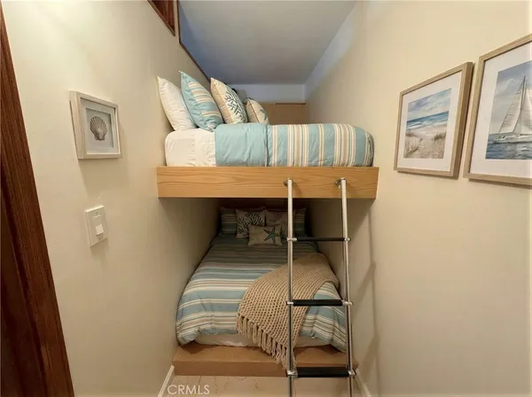 $2,995 | 7672 Amazon Drive, Unit 3, Huntington Beach, CA 92647