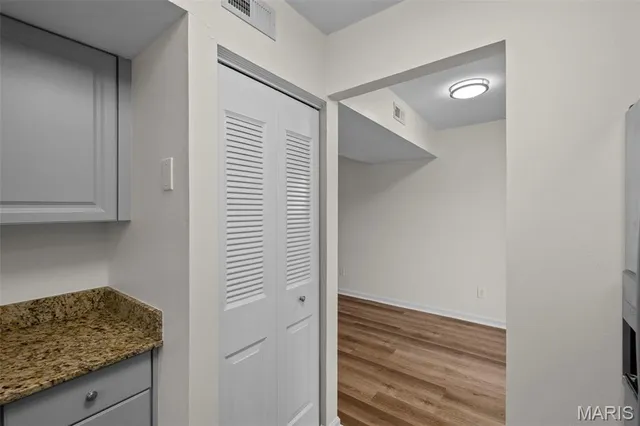 $164,900 | 1436 Bluebird Terrace, Brentwood, MO 63144