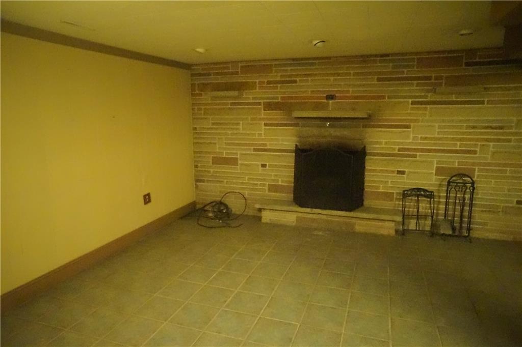 113 Reed Road Fenelton, PA 16034 - Photo 14 of 18