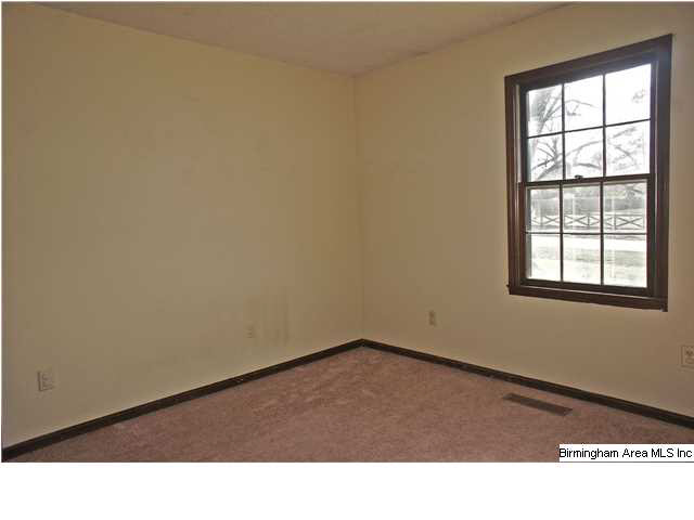 628 Thrash Road Clanton, AL 35045 - Photo 18 of 32