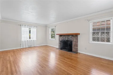 $449,990 | 595 Kenilworth Drive, Pittsburgh, PA 15228