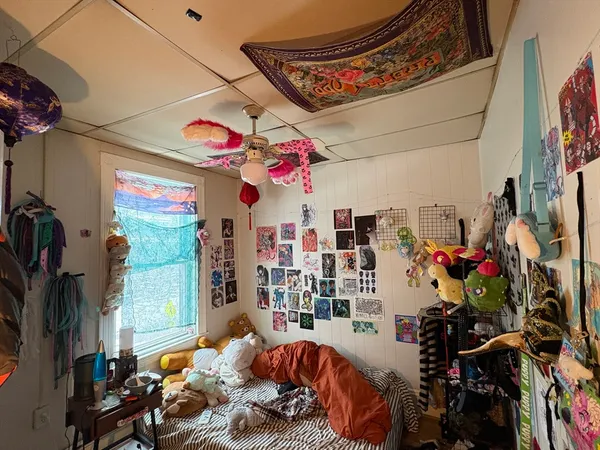 a view of a room with lots of stuff