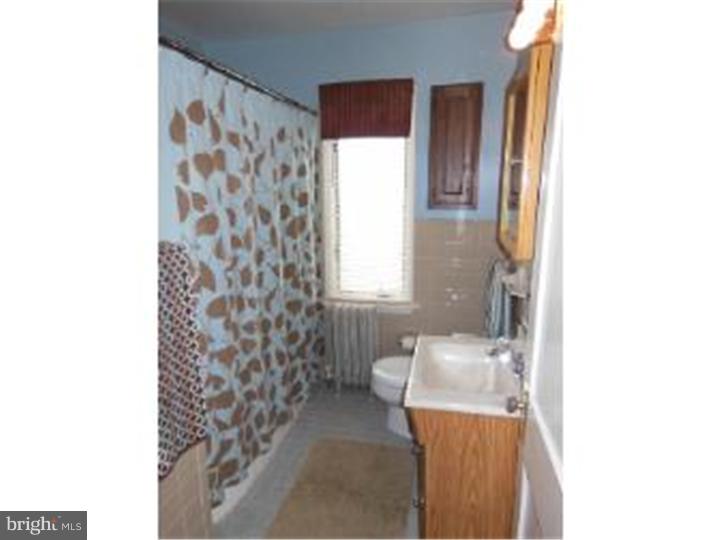 431 Stiles Avenue Ridley Park, PA 19078 - Photo 13 of 20 Bathroom