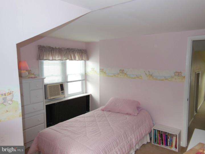 431 Stiles Avenue Ridley Park, PA 19078 - Photo 17 of 20 Bedroom