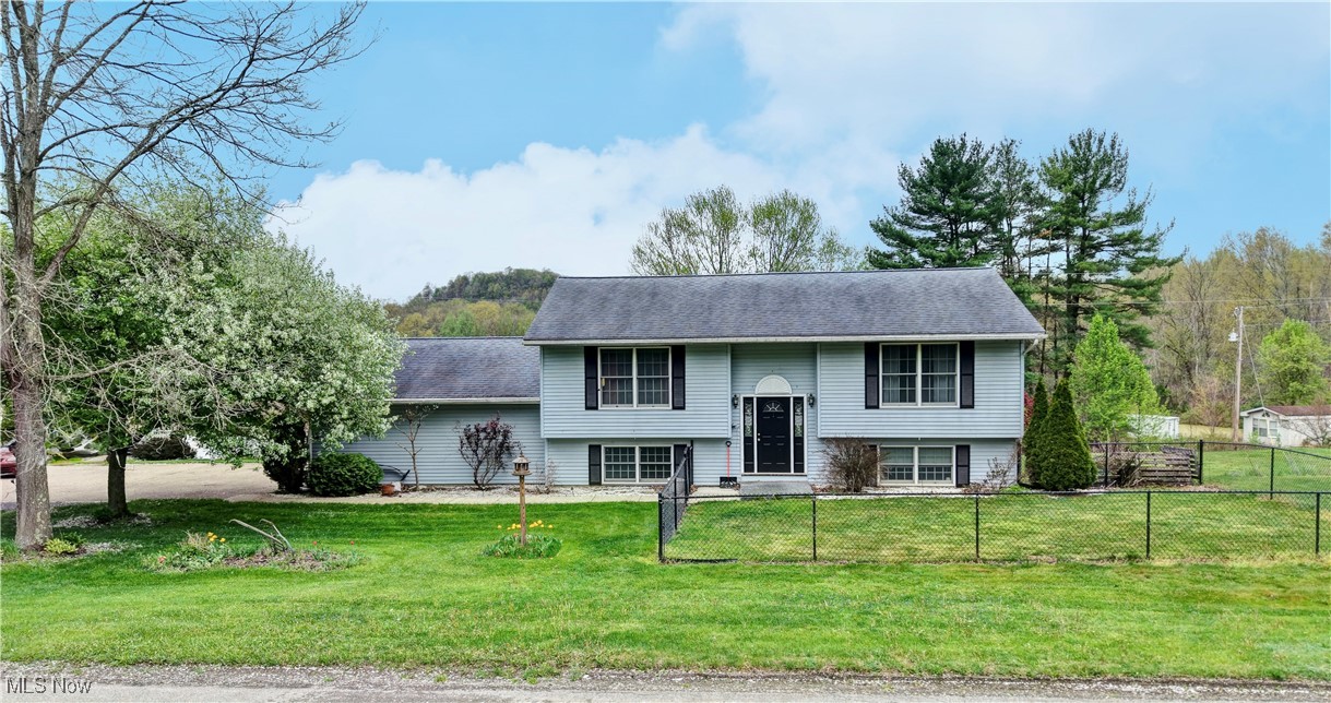 87410 Reed Road Uhrichsville, OH 44683 - Photo 1 of 40 Gallery Image 1