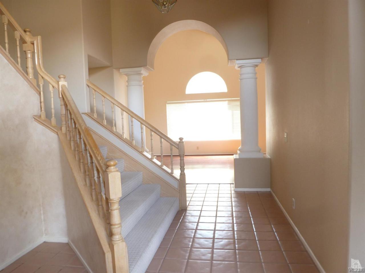 493 Innwood Road Simi Valley, CA 93065 - Photo 4 of 34 a view of entryway with a front door
