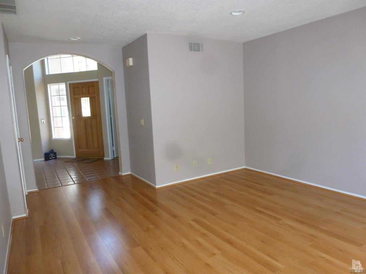 493 Innwood Road Simi Valley, CA 93065 - Photo 7 of 34