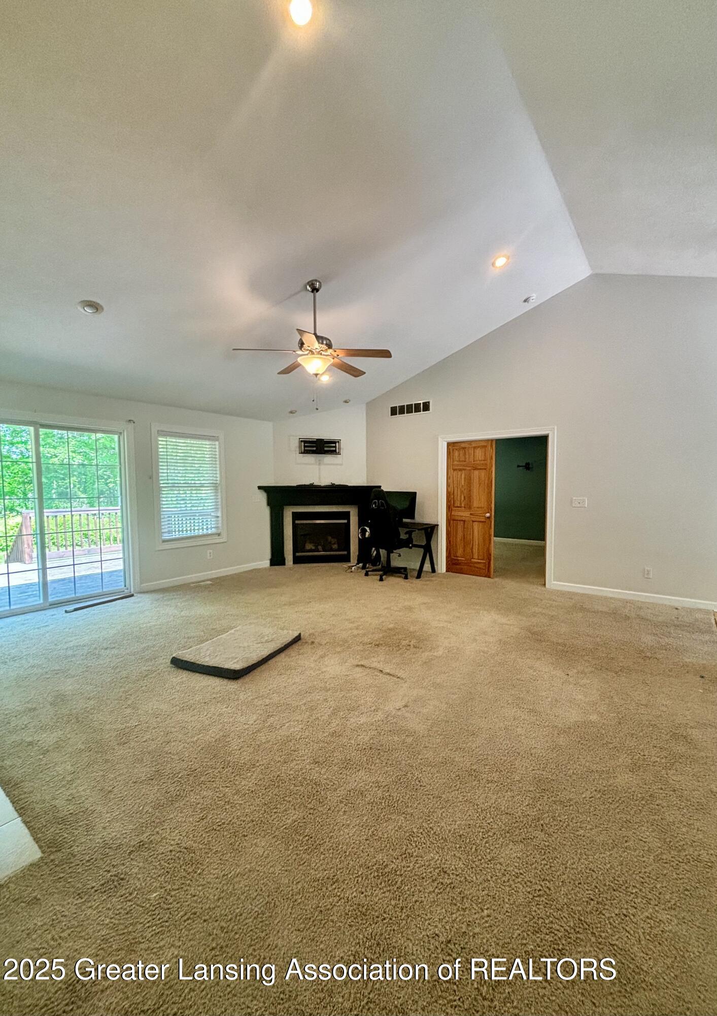 1826 Battle Creek Road Charlotte, MI 48813 - Photo 11 of 29 IMG_0690