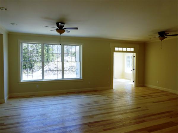 76 Glendale Road Southampton, MA 01073 - Photo 5 of 23 Gallery Image 5