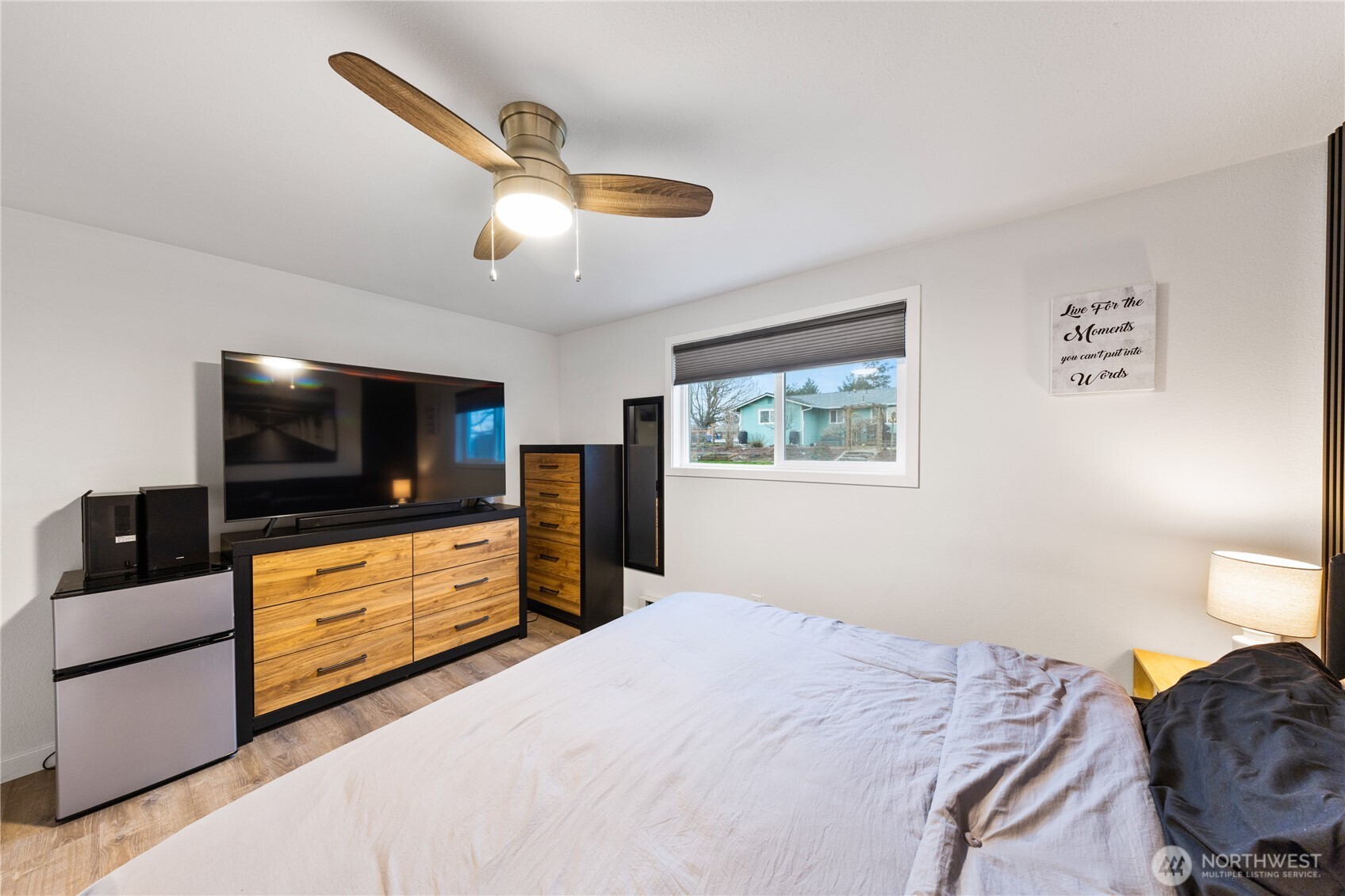 882 Southwest McCrohan Street Oak Harbor, WA 98277 - Photo 24 of 38