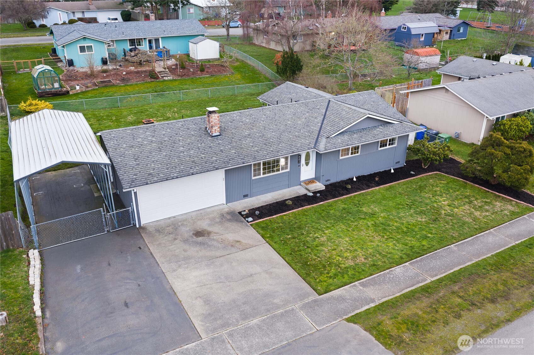 882 Southwest McCrohan Street Oak Harbor, WA 98277 - Photo 35 of 38