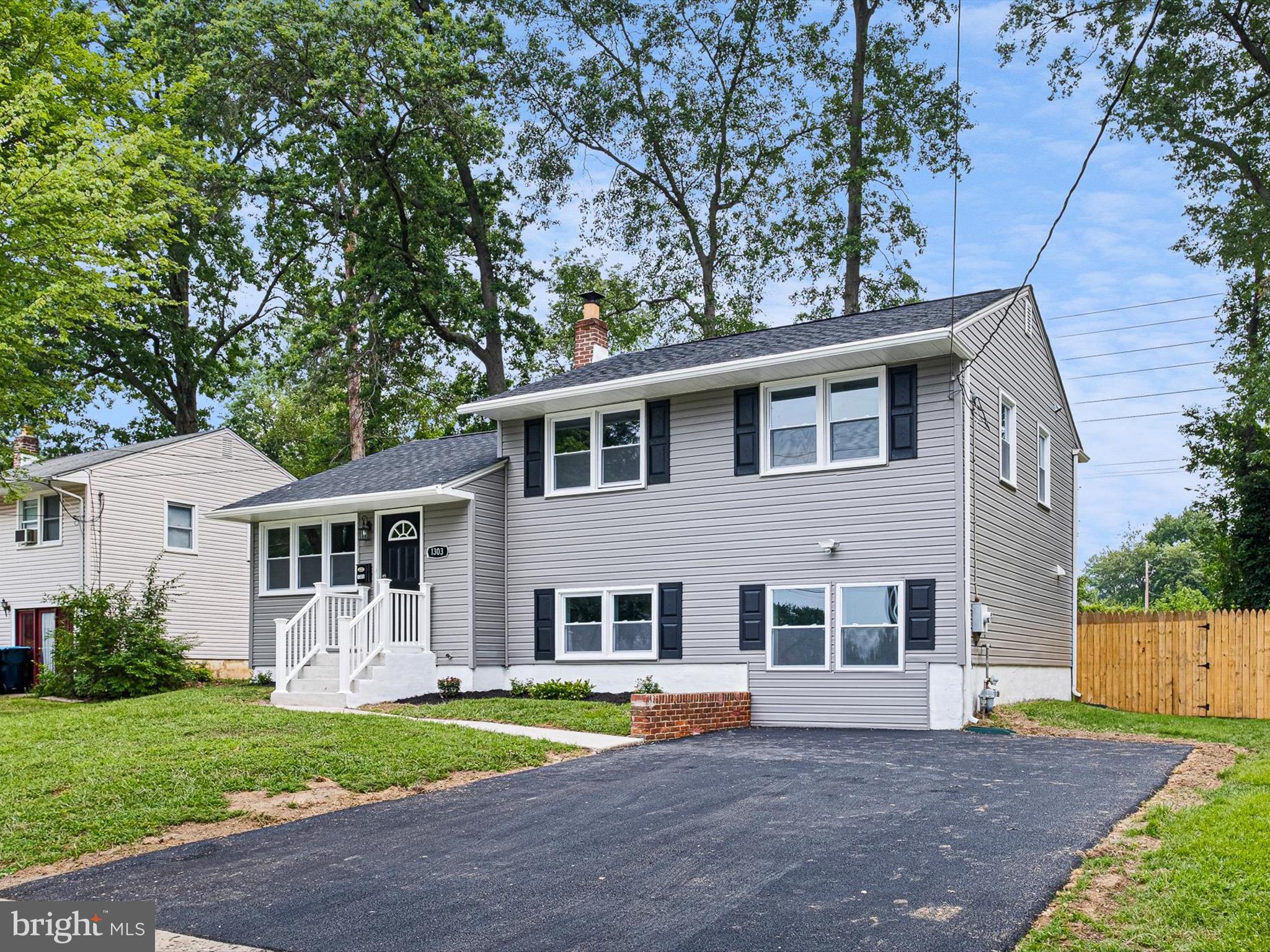 1303 Greenleaf Road Wilmington, DE 19805 - Photo 1 of 25 Gallery Image 1