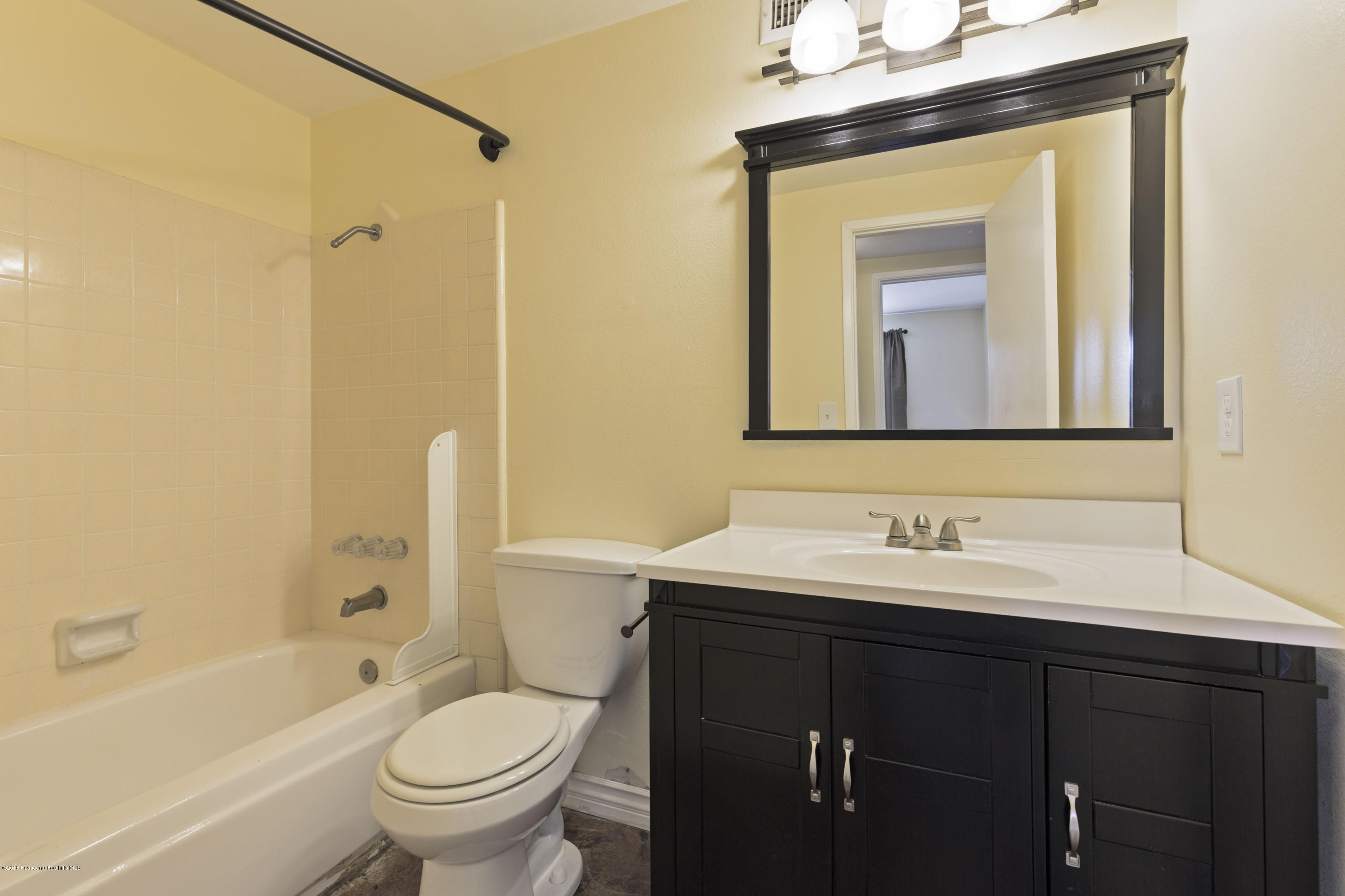 11812 Lower Azusa Road El Monte, CA 91732 - Photo 13 of 26 I79A6726