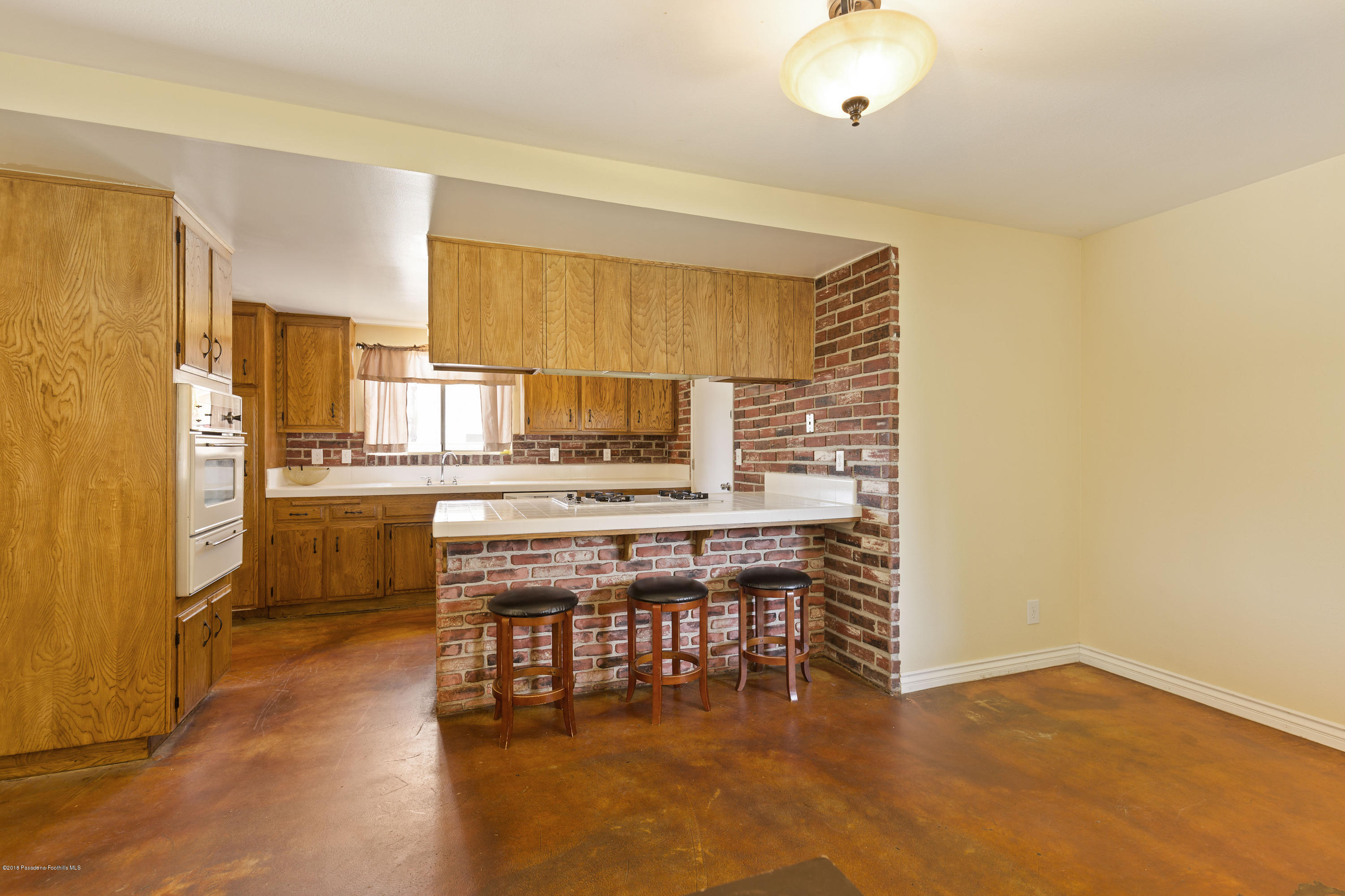 11812 Lower Azusa Road El Monte, CA 91732 - Photo 3 of 26 I79A6739