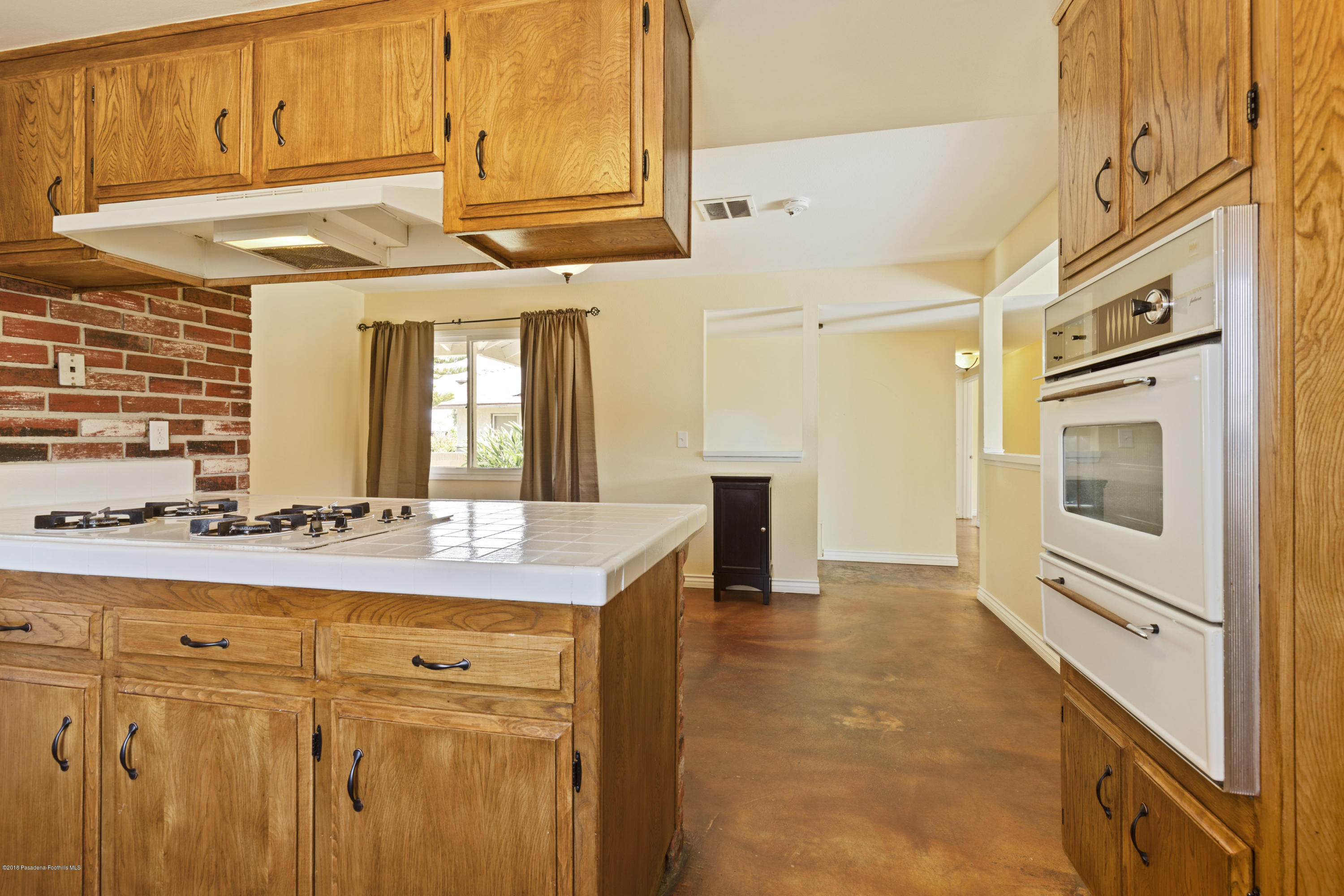 11812 Lower Azusa Road El Monte, CA 91732 - Photo 4 of 26 I79A6750