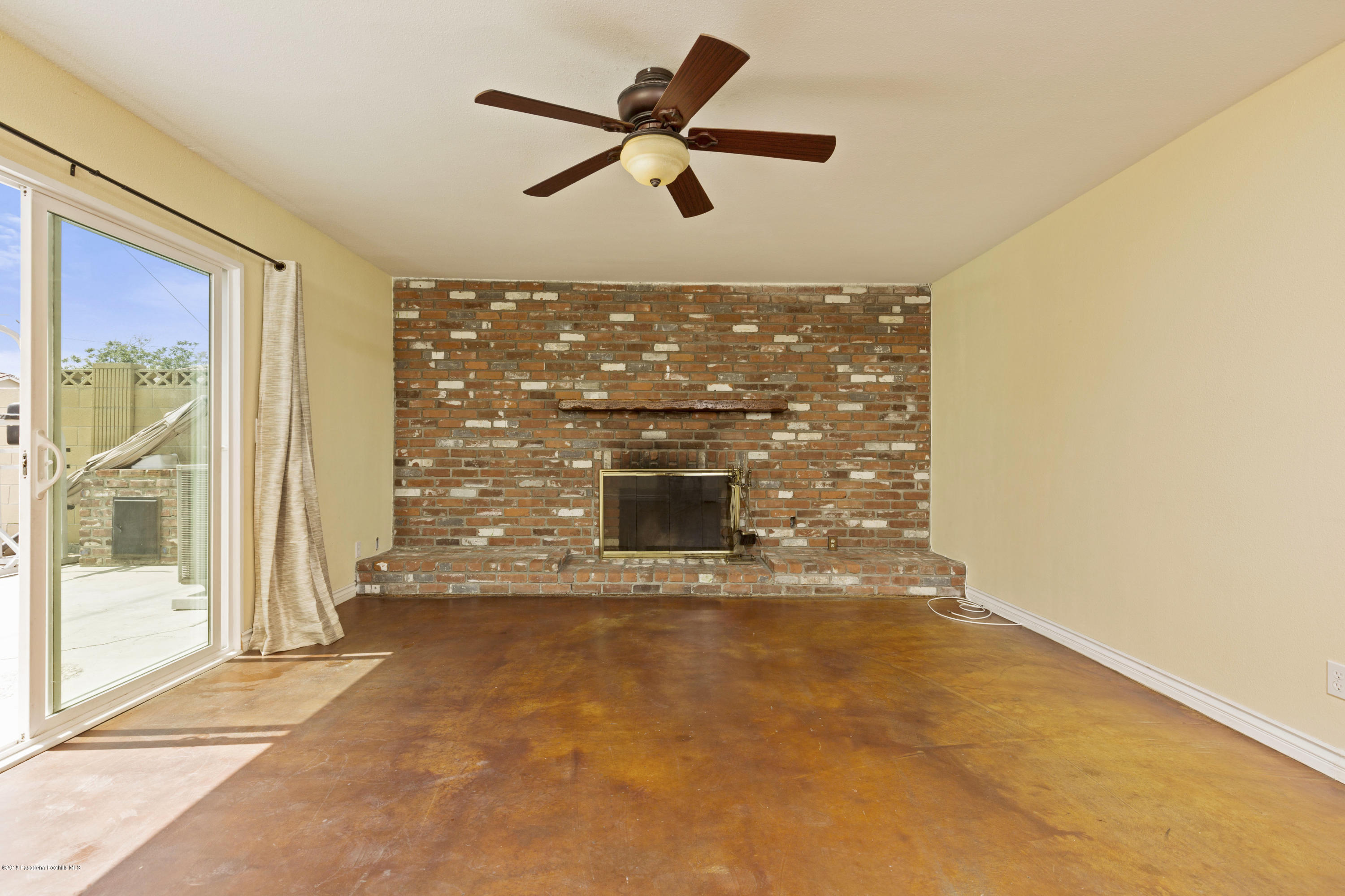 11812 Lower Azusa Road El Monte, CA 91732 - Photo 9 of 26 I79A6794