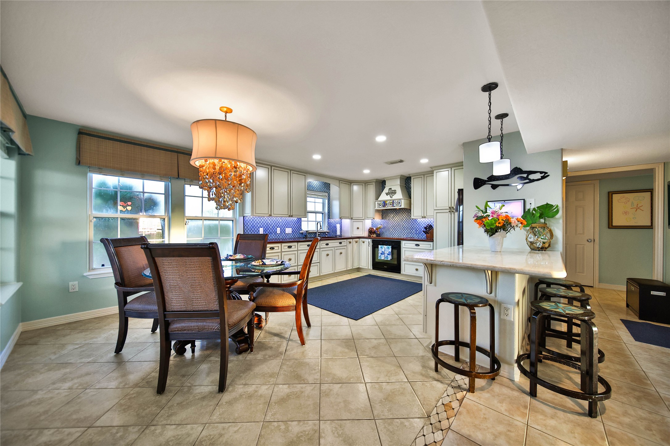 142 Driftwood Road Freeport, TX 77541 - Photo 11 of 46 Gallery Image 11