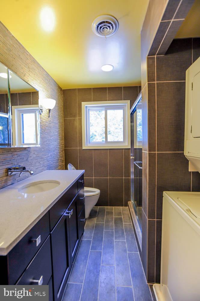 202 Skyhill Road, Unit 9 Alexandria, VA 22314 - Photo 21 of 38